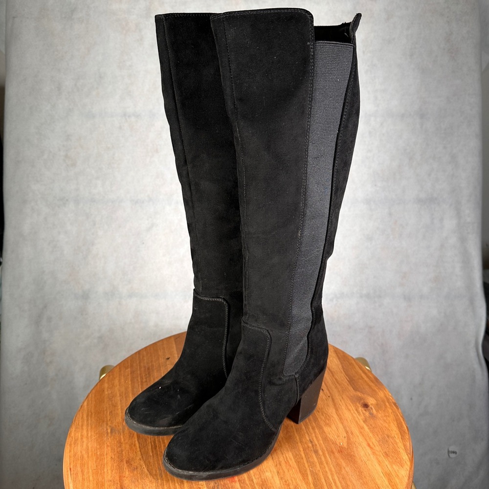 SO Cebenee Tall Boots Womens 8 Black Faux Suede Block Heel Side Zip Knee High